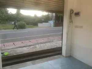 Shop in Rent Udahamulla Nugegoda