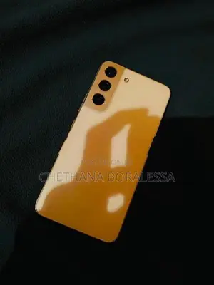 Samsung Galaxy S22 (Used)