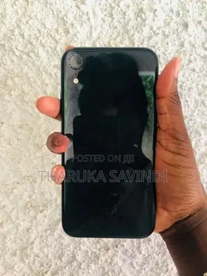 Apple iPhone XR 64GB (Used)
