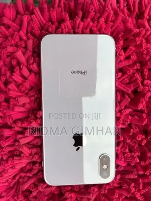 Apple iPhone XS (Used)