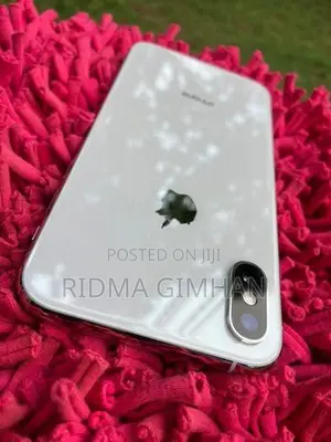 Apple iPhone XS (Used)