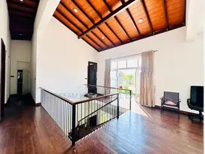 Elegant Family House for Sale – Temple Road, Thalawathugoda