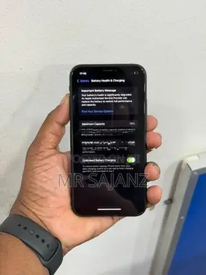 Apple iPhone XR Black Edition (Used)