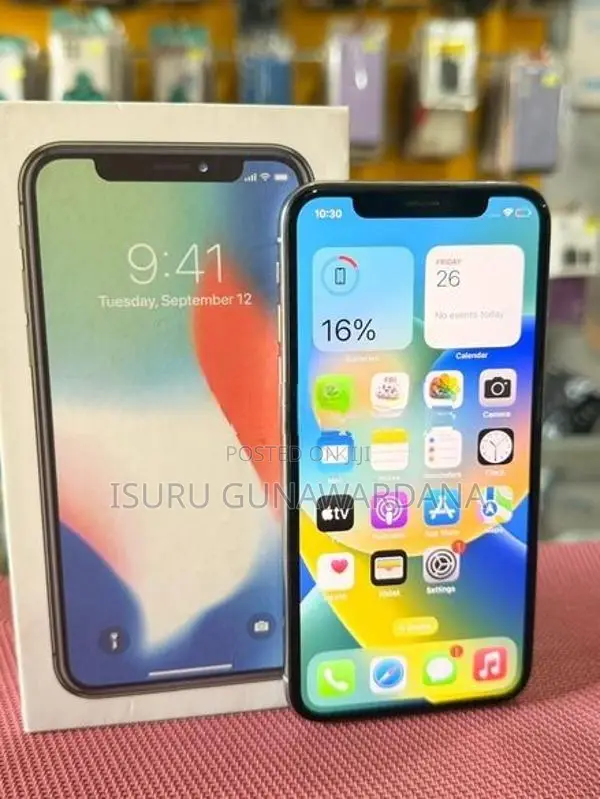 Apple iPhone X (Used)