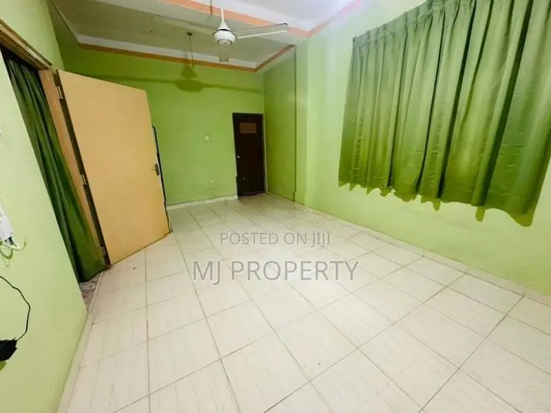 (YR-1094) Valuable Downfloor House Rent in Kottawa