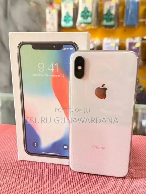 Apple iPhone X (Used)