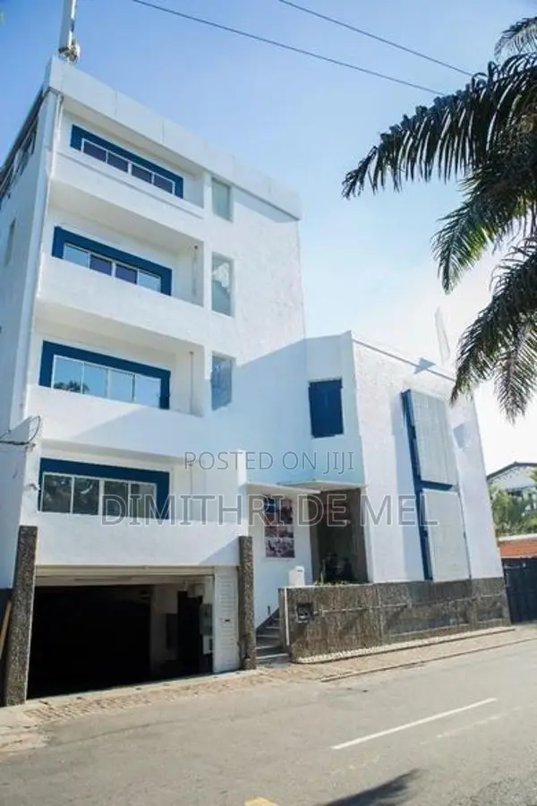 Commercial Building for Sale in Colombo 7
