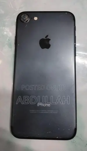 Apple iPhone 7 (Used)