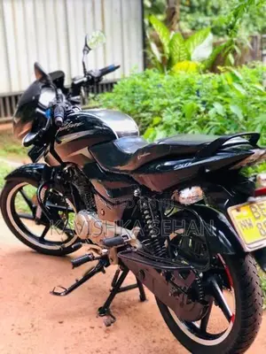 Bajaj Pulsar 150 2016
