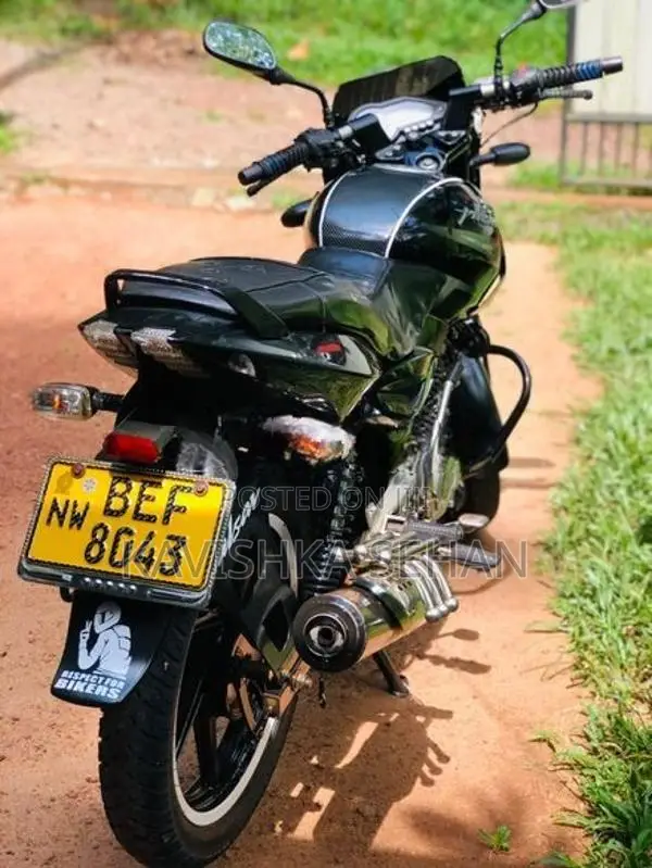 Bajaj Pulsar 150 2016