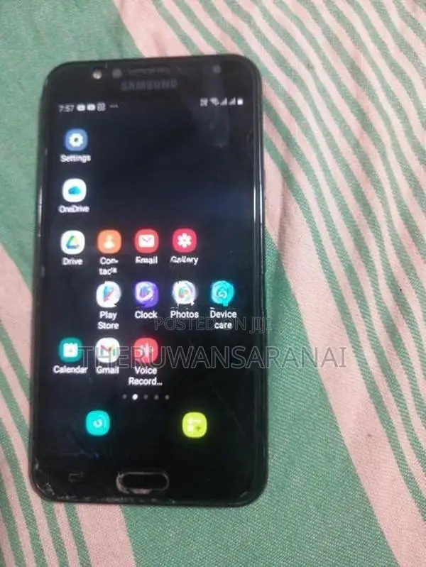 Samsung Galaxy J7 (Used)