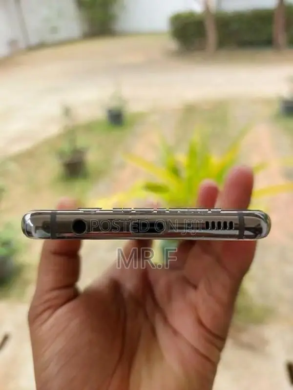 Samsung Galaxy S10 (Used)