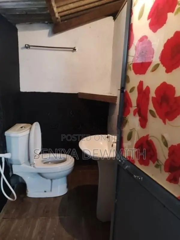 Rent Room in Magaragama