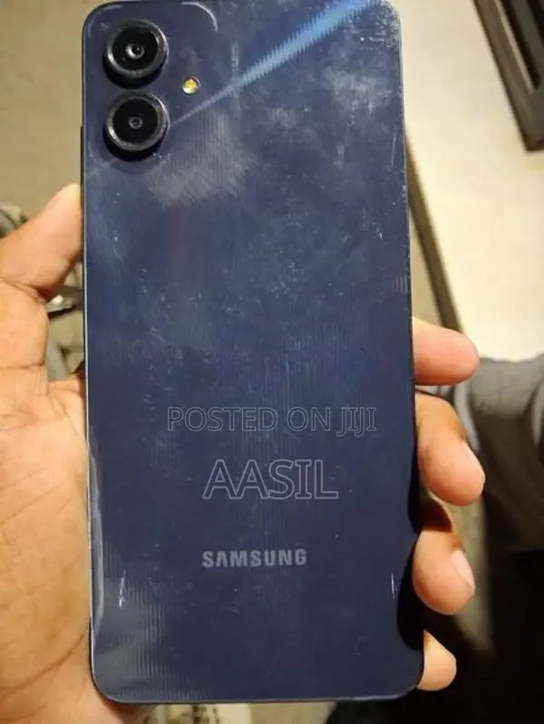 Samsung Galaxy A06 (Used)