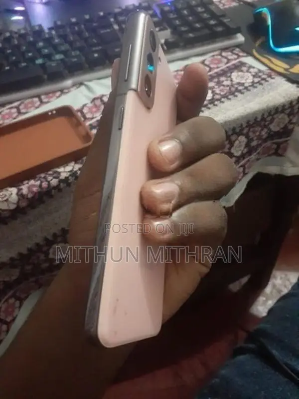 Samsung Galaxy S21 (Used)