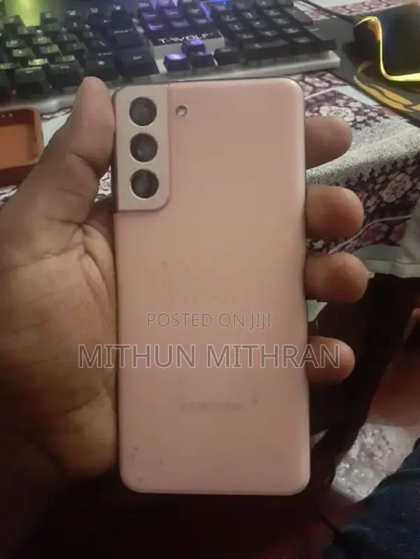 Samsung Galaxy S21 (Used)