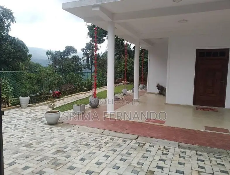 Rent a House in Diyathalawa