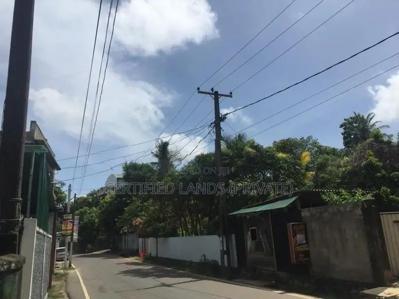 Kotte Prime Land for Sale (Facing Raja Maha Vihara Road)