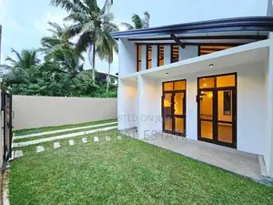 Newly Build Single Story House For Sale In Kahathuduwa