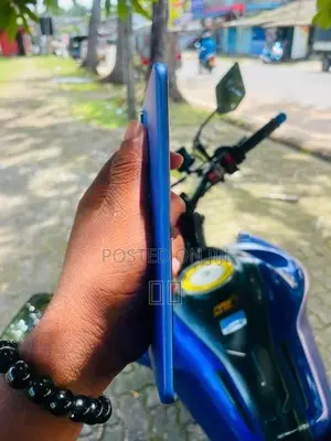Infinix Hot 60 Pro+ 256GB (Used)