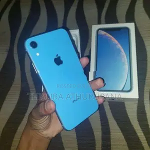 Apple iPhone XR (Used)