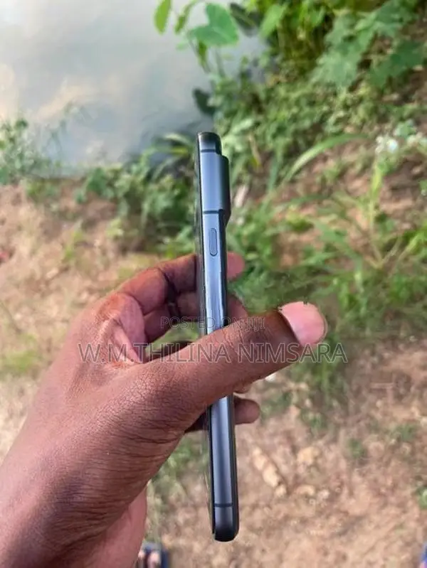 Google Pixel 8 (Used)