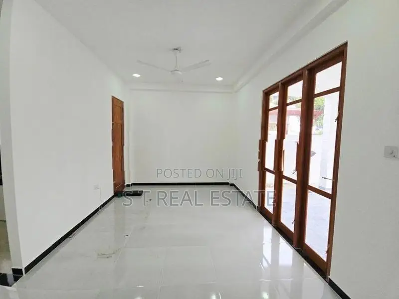 Newly Build Luxury 2 Story House For Sale In Kottawa