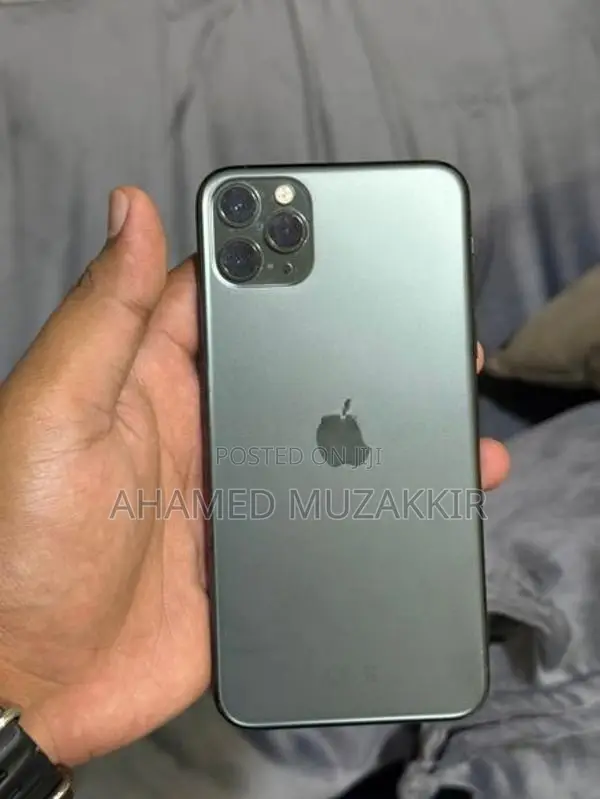 Apple iPhone 11 Pro Max (Used)