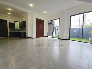 Brand New Luxury 3 Story House For Sale In Kesbewa