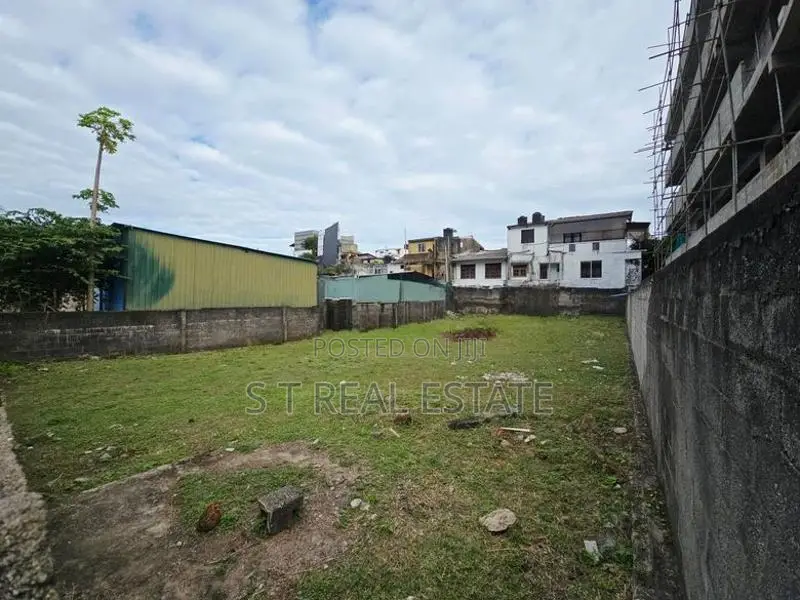 19P Commercial Bare Land For Sale Nawala