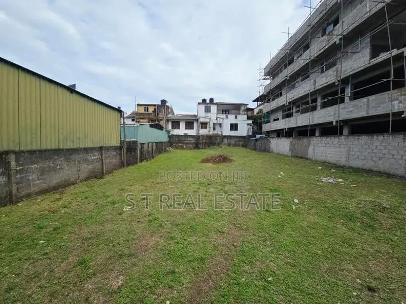 19P Commercial Bare Land For Sale Nawala