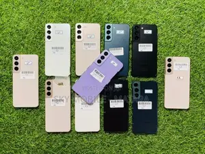 Samsung Galaxy S22 8GB / 256GB (Used)
