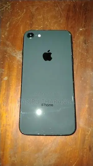 Apple iPhone 8 (Used)