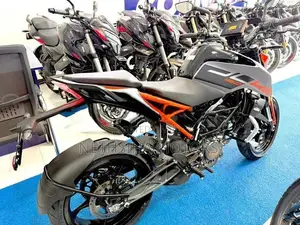 KTM Duke EFI 2026