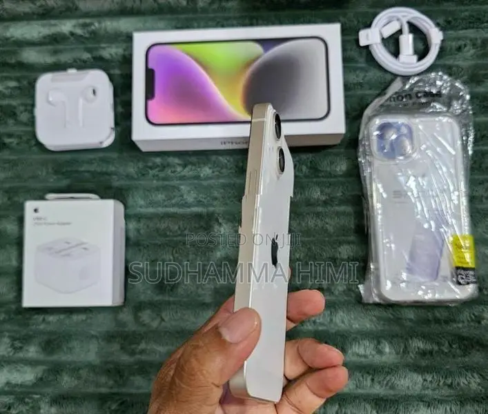 Apple iPhone 14 (Used)