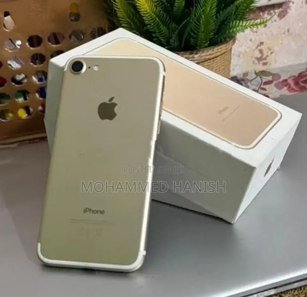 Apple iPhone 7 (Used)