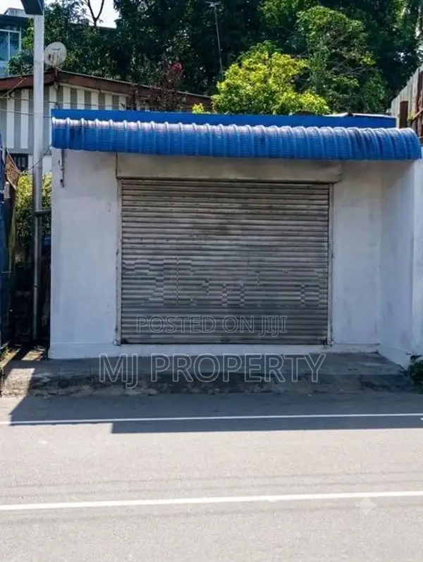 ( YC-1089) Valuable Commercial Shop Space Rent in Athurugiriya