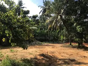 Land for Sale Kaduwela Town