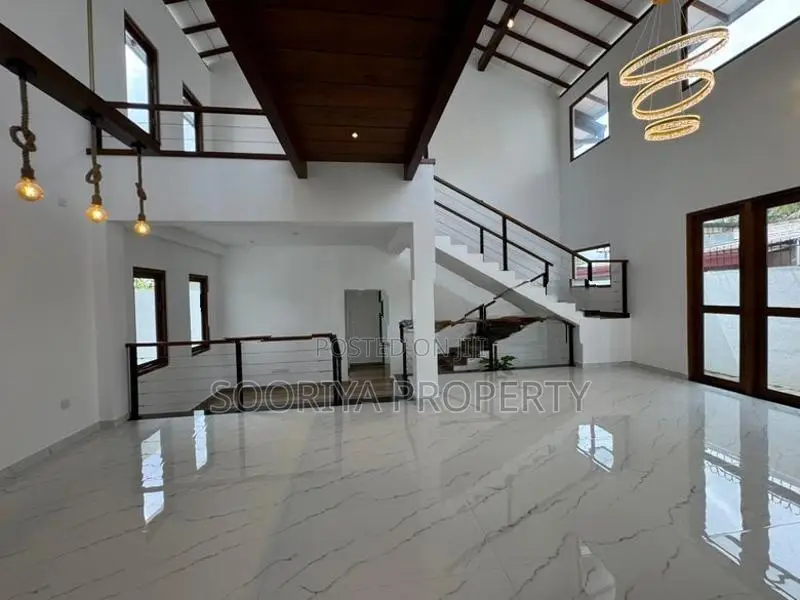 Super Luxury 2 Story Brand New House for Sale Piliyandala