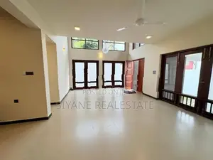 Beautiful Modern House for Sale in Battaramulla