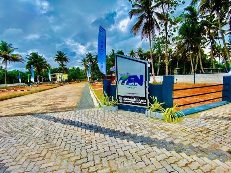 Residents land Plots Sale Wadduwa Talpitiya M20