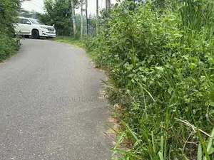 Land in Peradeniya
