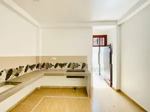 Luxury Newly Built 2-Story House for Sale – Athurugiriya