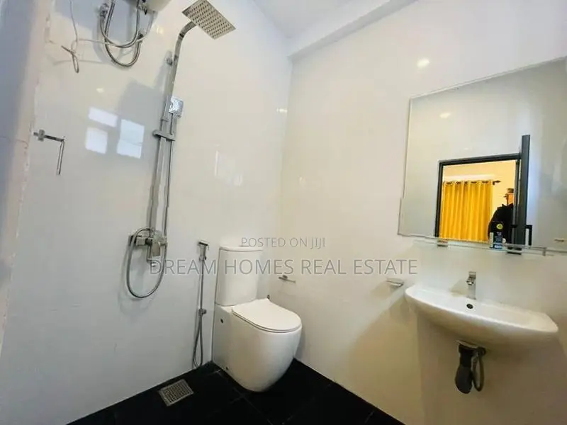 Modern Family House for Sale – Kottawa | 4 Bedroom 6 Perches