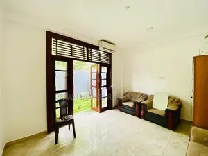 Luxury Newly Built 2-Story House for Sale – Athurugiriya