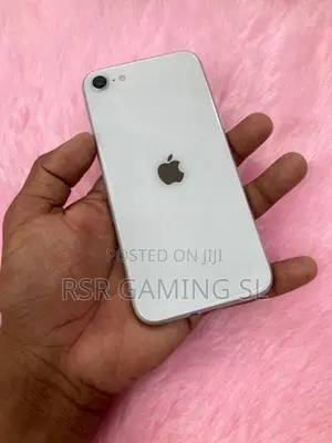 Apple iPhone SE 2 128GB (Used)