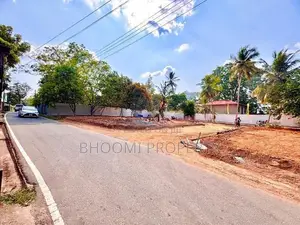 මාලඹේ සුසිලාරාම පාරට මුහුණලා වටිනා ඉඩමක්