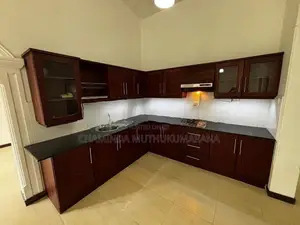 Up Stair House for Rent in Katubedda
