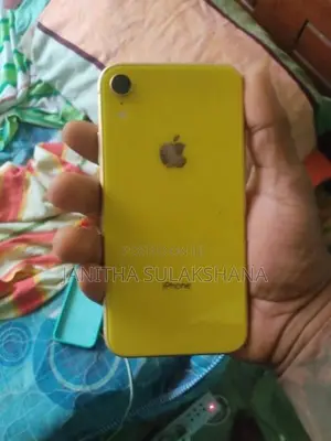 Apple iPhone XR 256GB (Used)