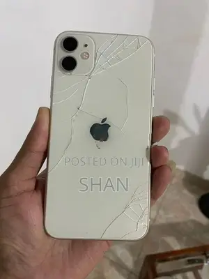 Apple iPhone 11 128GB (Used)